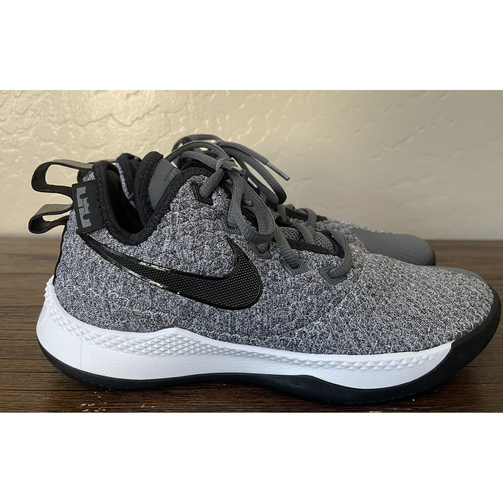 Nike LeBron Witness 3 Dark Grey III sneakers Basketball Shoes King James Size 6